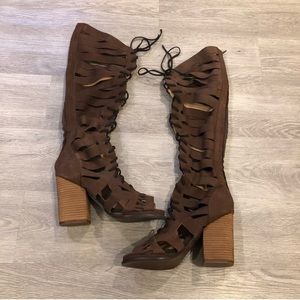 Jeffrey Campbell Knee High Gladiator High Heel Sandals Size 8